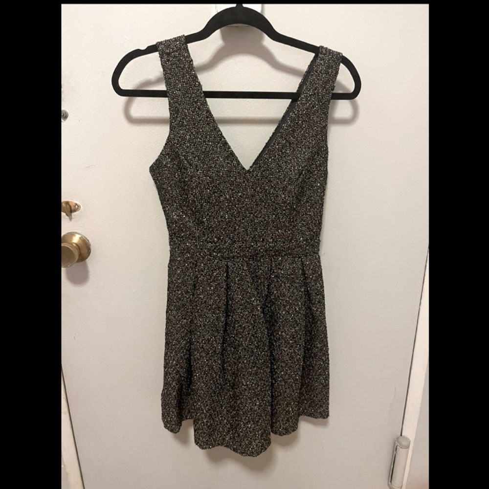 Tweed (black/white/metallic) Gap fit and flare